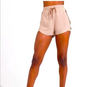 Buffbunny lifesaver short